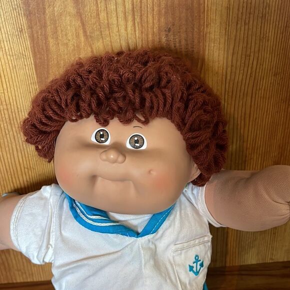 Vintage 1985 Cabbage Patch Boy Doll Brown Hair Sailor Outfit - Picture 2 of 12